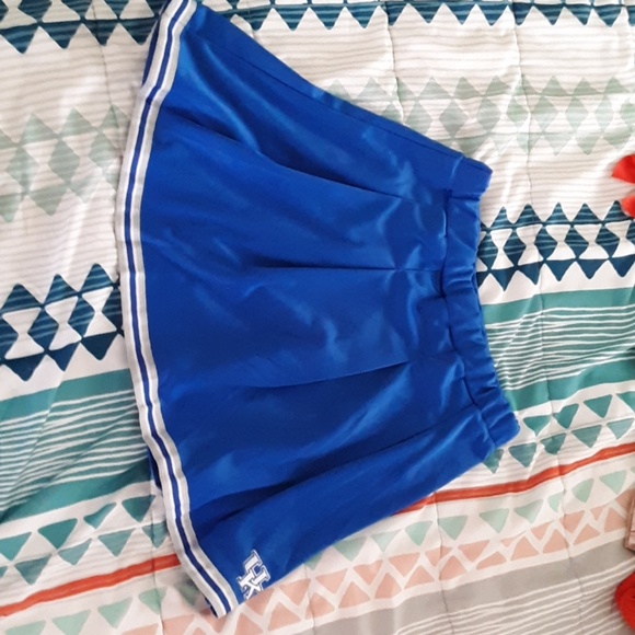 NCAA UK CHEERLEADING SHIRT 14/16 - Picture 1 of 4